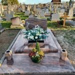 Marbrier tombe brazey en plaine