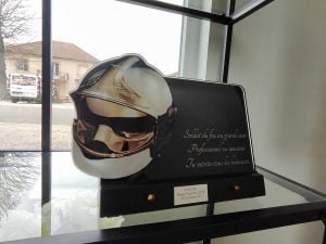 plaque funéraire pompier