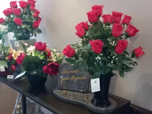 roses rouges artificielles