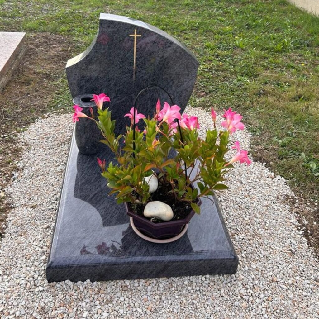 monument funéraire brazey